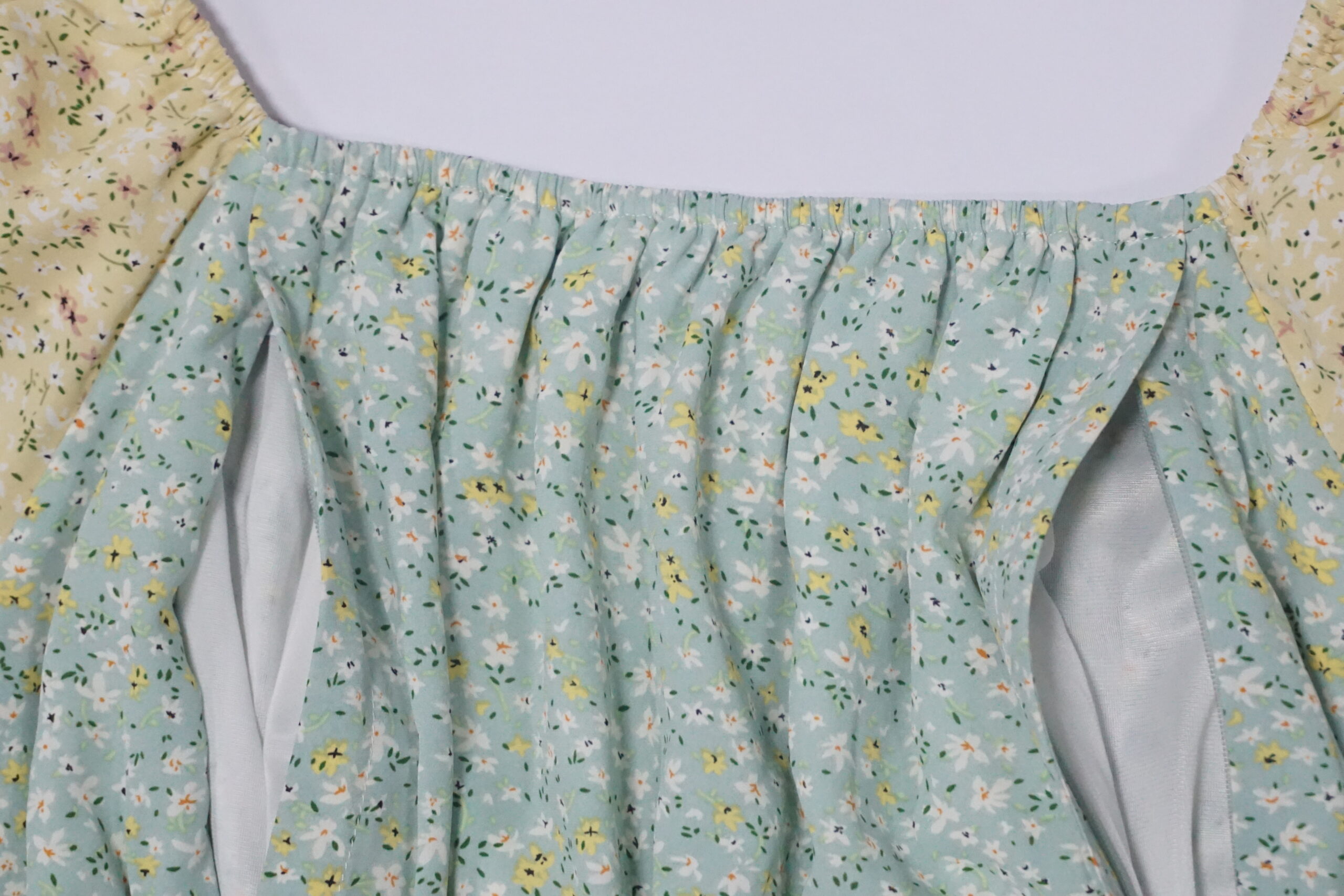 Women's Floral Patchwork Nursing Dress Square Neck Puff Sleeve Ruffle Tiered Breastfeeding Long Dress - 图片 5